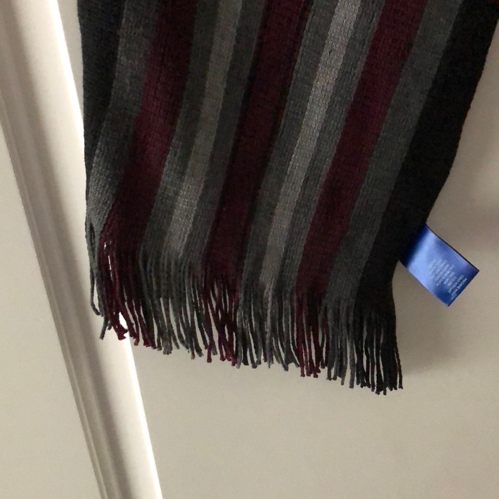 Apt. 9 scarf.